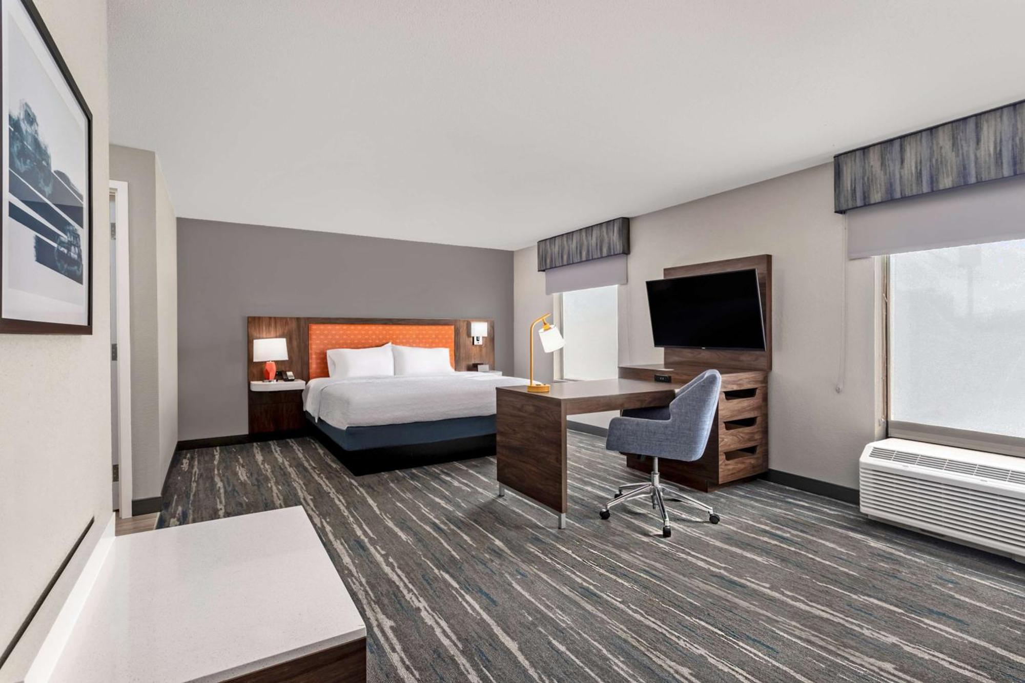 Hampton Inn & Suites Richmond Exterior foto